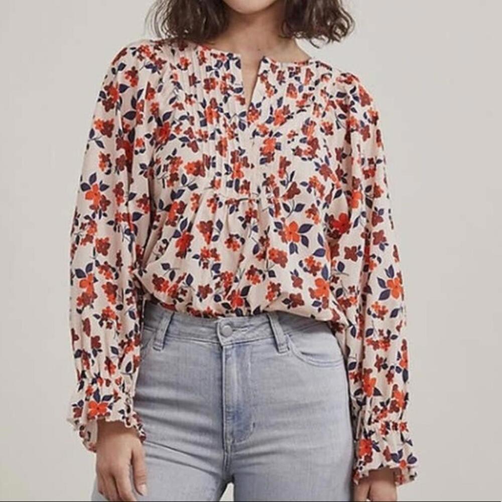 Elizabeth and James Floral Pintuck Smocked Bib Peasant Boho Large Shirt Blouse